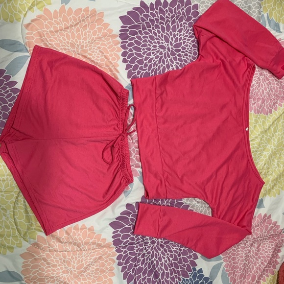 Small new - Picture 1 of 2